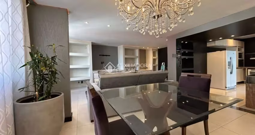 Apartamento com 3 quartos à venda na Avenida Pedro Adams Filho, 5628, Centro, Novo Hamburgo