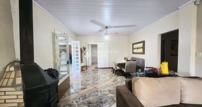 Casa com 3 quartos à venda na Paquetá, 120, Ouro Branco, Novo Hamburgo