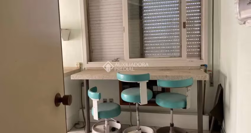 Sala comercial à venda na Avenida Pedro Adams Filho, 5628, Centro, Novo Hamburgo
