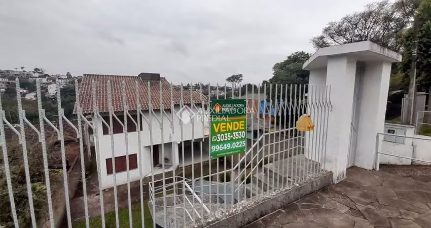 Casa com 3 quartos à venda na Rua Alto Uruguai, 157, Rincão, Novo Hamburgo