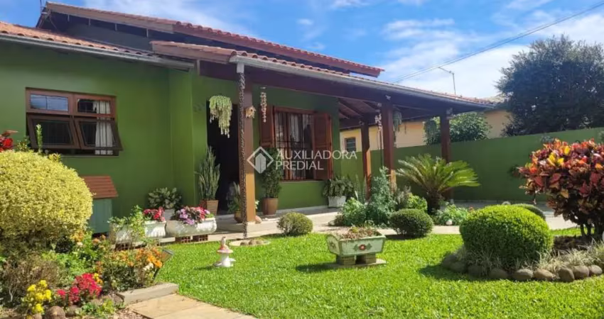 Casa com 3 quartos à venda na Rio Paraná, 223, Liberdade, Novo Hamburgo