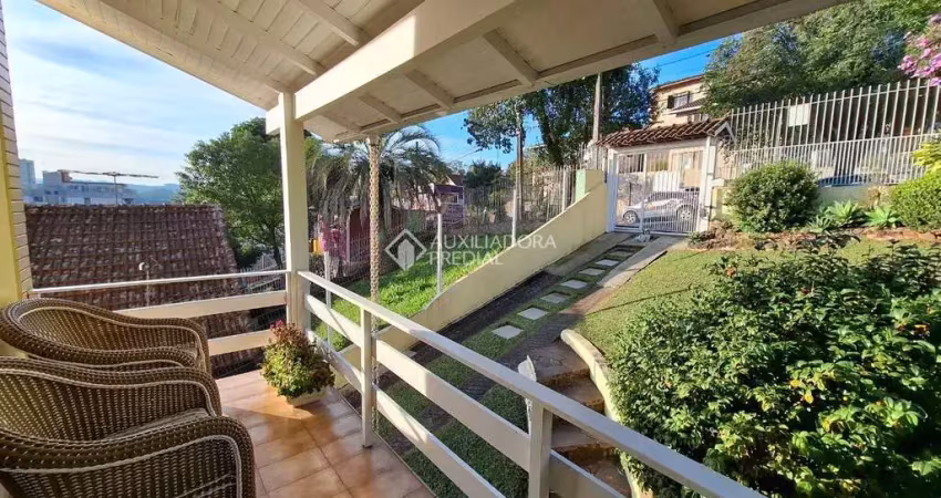 Casa com 3 quartos à venda na Rua Barão de Rio Branco, 80, Operário, Novo Hamburgo