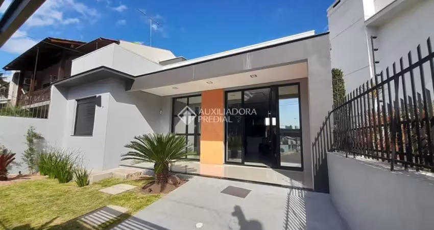 Casa com 2 quartos à venda na Rua Jaguarão, 91, Jardim Mauá, Novo Hamburgo