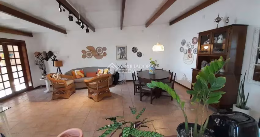 Casa com 2 quartos à venda na Rua da República, 104, Operário, Novo Hamburgo