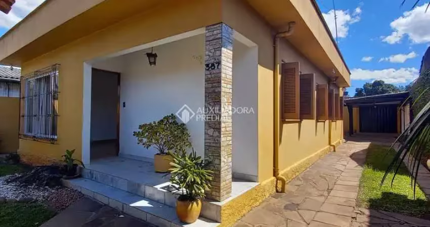 Casa com 3 quartos à venda na Rio Paraná, 387, Liberdade, Novo Hamburgo