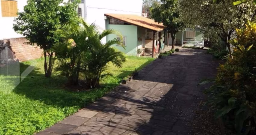 Casa em condomínio fechado com 3 quartos à venda na Rua Amantino Antônio Peteffi, 844, São José, Novo Hamburgo