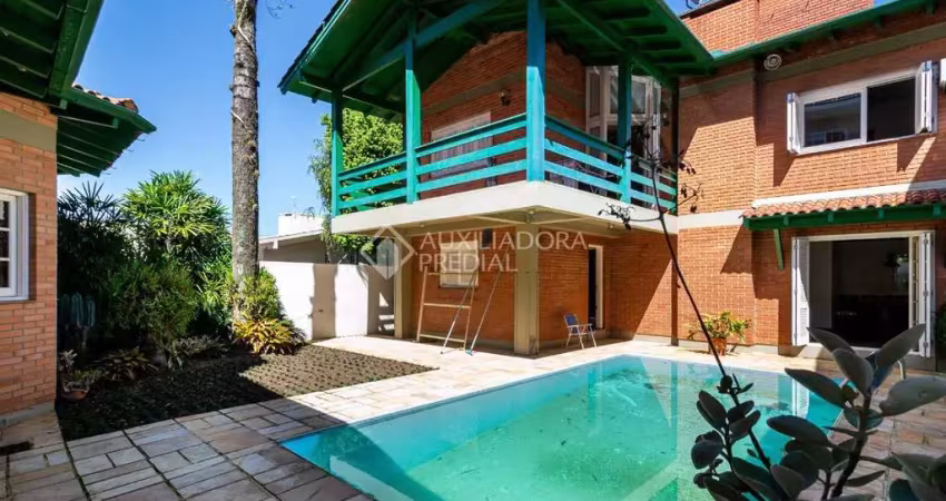 Casa com 3 quartos à venda na Rua Ilmo Alfredo Pletsch, 71, Jardim Mauá, Novo Hamburgo