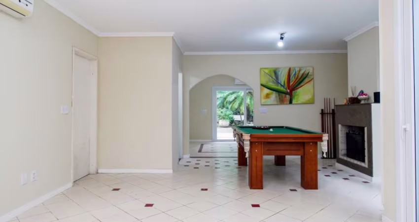 Casa com 3 quartos à venda na Rua Walter Kaufmann, 580, Jardim Itu Sabará, Porto Alegre