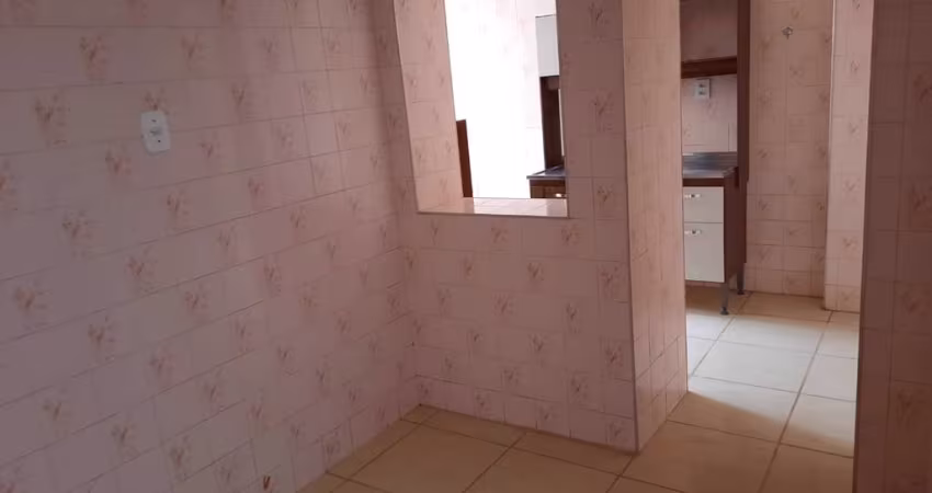 Apartamento com 2 quartos à venda na Rua Roque Calage, 240, Passo da Areia, Porto Alegre
