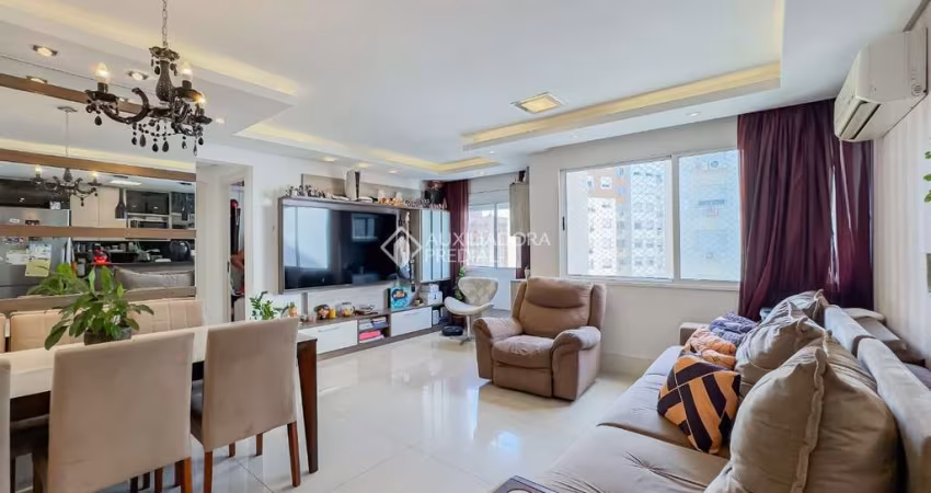 Apartamento com 3 quartos à venda na Avenida Dom Cláudio José Gonçalves Ponce de Leão, 140, Vila Ipiranga, Porto Alegre