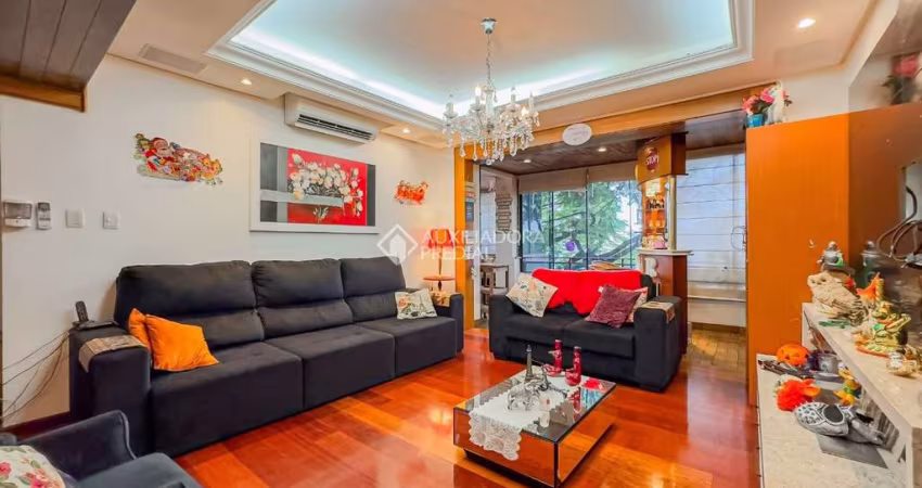 Apartamento com 3 quartos à venda na Rua Honório Silveira Dias, 1451, São João, Porto Alegre