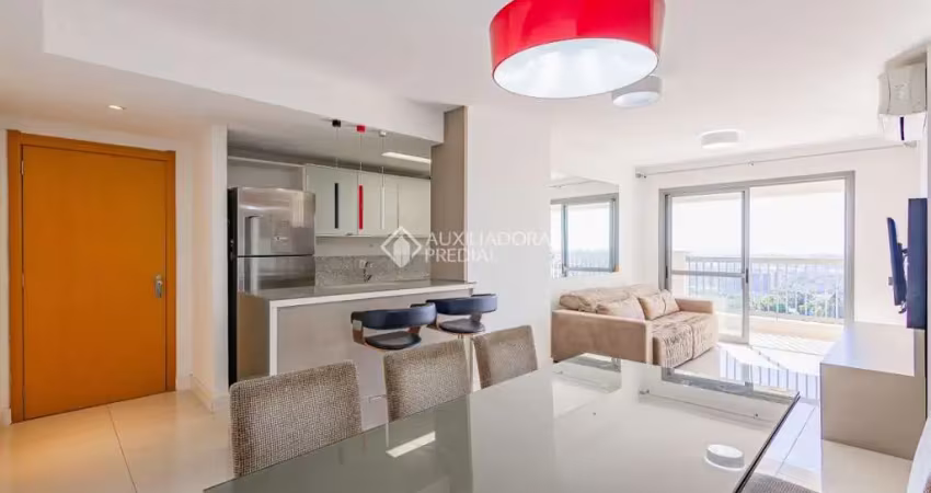 Apartamento com 2 quartos à venda na Avenida Luiz Manoel Gonzaga, 470, Três Figueiras, Porto Alegre