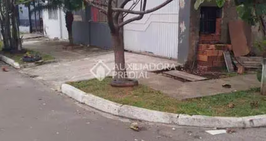 Casa com 2 quartos à venda na Santa Mônica, 355, Olaria, Canoas