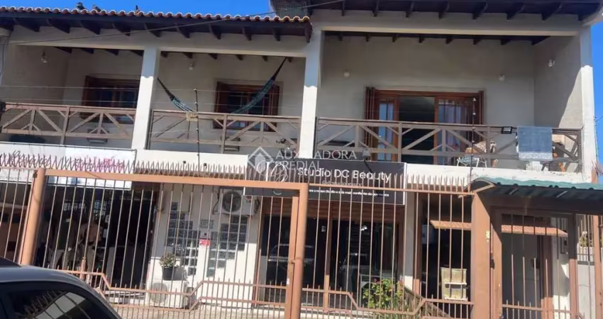 Casa com 3 quartos à venda na Avenida Bernardino Silveira de Amorim, 3751, Sarandi, Porto Alegre