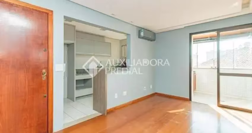 Apartamento com 2 quartos à venda na Rua Sapê, 780, Passo da Areia, Porto Alegre