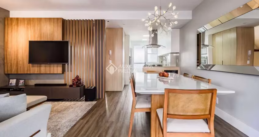 Casa em condomínio fechado com 3 quartos à venda na Avenida Willy Eugênio Fleck, 1500, Sarandi, Porto Alegre
