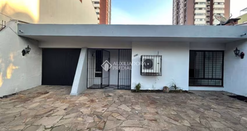 Casa em condomínio fechado com 3 quartos à venda na Rua Matias José Bins, 1631, Vila Jardim, Porto Alegre