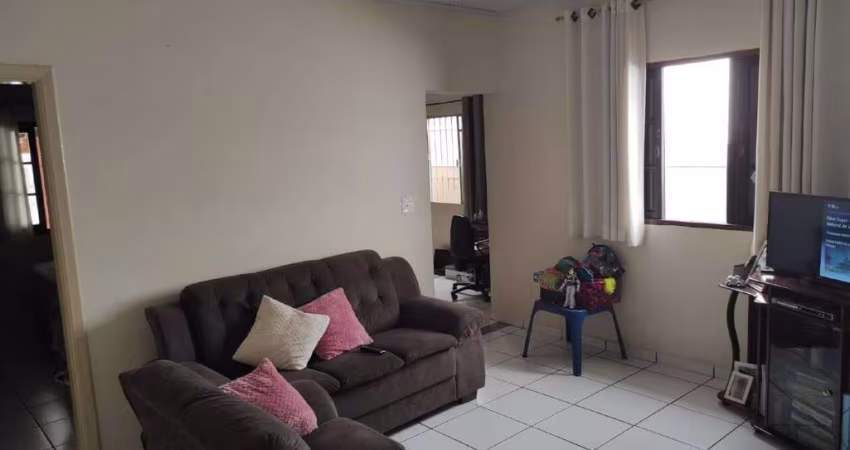 Casa 3 dormitórios – R$ 890.000,00
