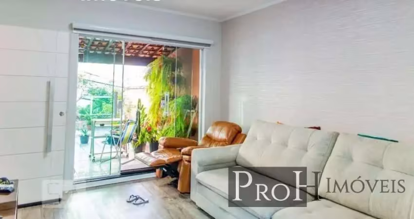 Sobrado à à venda 4 quartos quartos em Santo André - 850.000,00