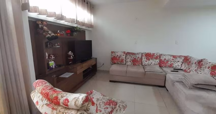 Sobrado à à venda 3 quartos quartos em São Bernardo do Campo - 636.000,00