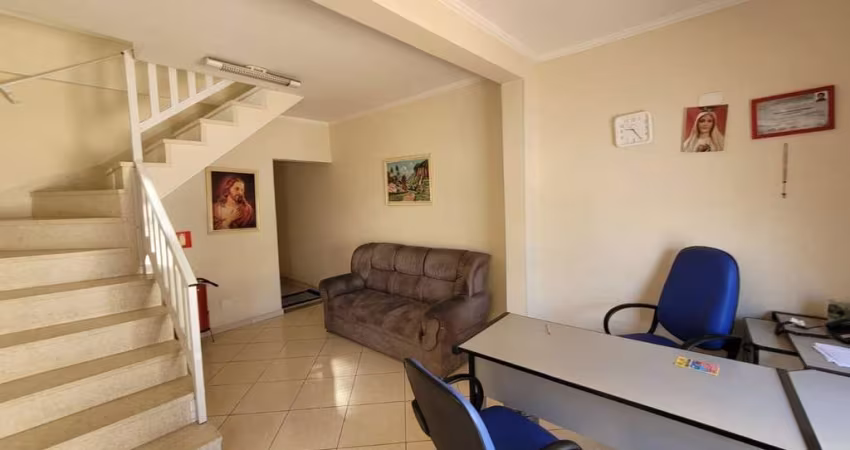 Sobrado à à venda 6 quartos quartos em São Bernardo do Campo - 950.000,00