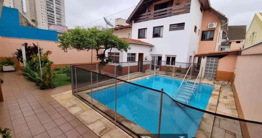 Sobrado à à venda 4 quartos quartos em São Caetano do Sul - 2.690.000,00