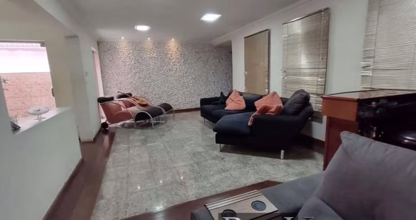 Sobrado à à venda 3 quartos quartos em São Caetano do Sul - 1.300.000,00