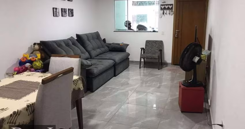 Sobrado à à venda 3 quartos quartos em Santo André - 749.000,00