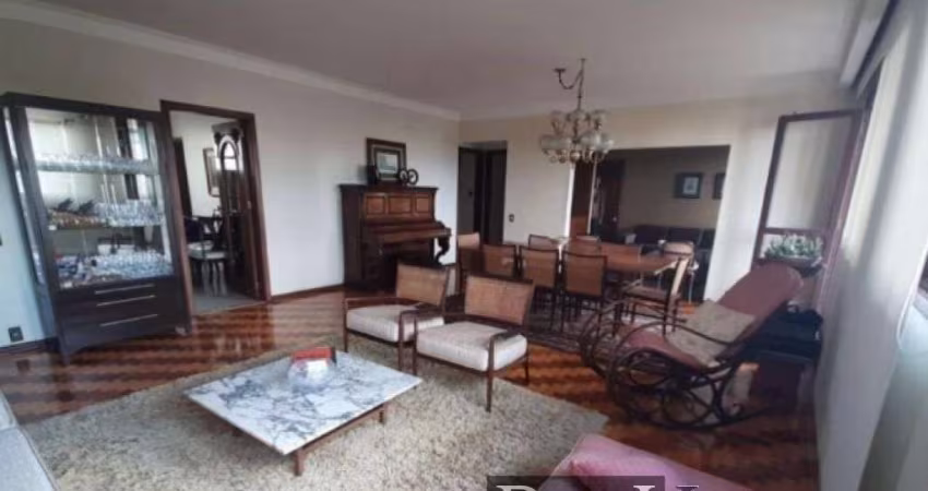 Apartamento à à venda 4 quartos quartos em São Caetano do Sul - 954.000,00