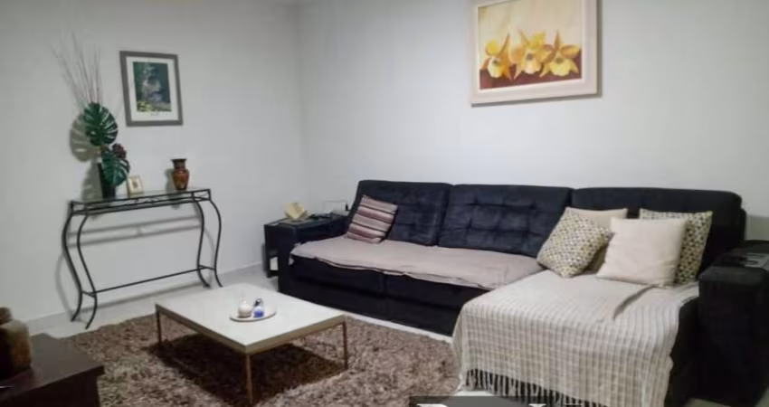 Sobrado à à venda 5 quartos quartos em Santo André - 853.000,00