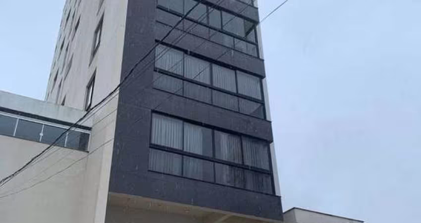 Ótimo Apto - 3 Suítes - 108 m² - Cobertura c/ Piscina - Centro - Camboriú/SC