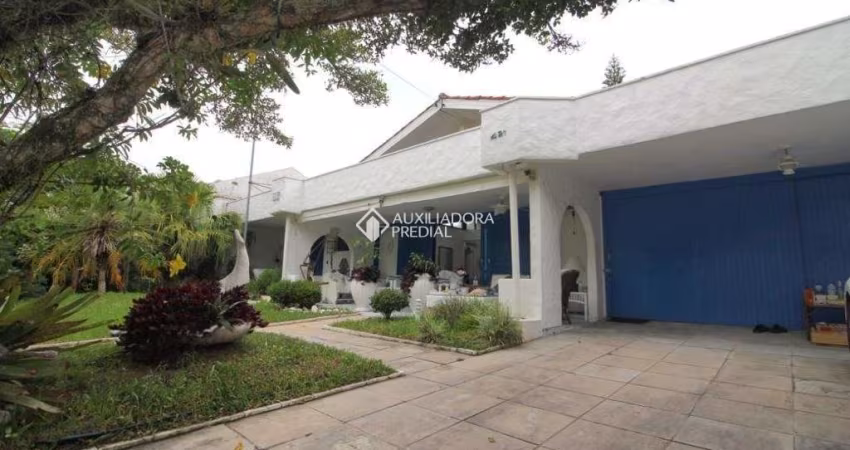 Casa com 5 quartos à venda na Rua Zabelê, 421, Atlântida, Xangri-Lá