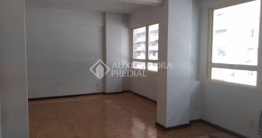 Sala comercial para alugar na Avenida Senador Salgado Filho, 94, Centro Histórico, Porto Alegre