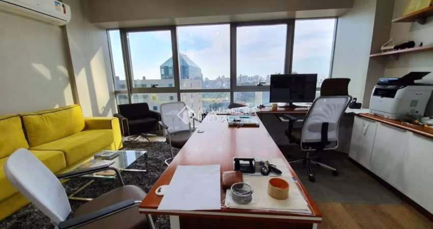 Sala comercial à venda na Avenida Ipiranga, 40, Praia de Belas, Porto Alegre