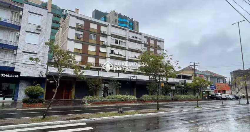 Sala comercial à venda na Avenida Benjamin Constant, 925, São Geraldo, Porto Alegre