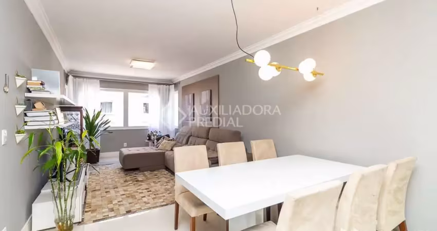 Apartamento com 2 quartos à venda na Rua João Abbott, 391, Petrópolis, Porto Alegre