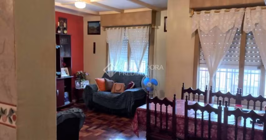 Casa com 3 quartos à venda na Rua Idelvira de Moura Almeida, 30, Jardim Leopoldina, Porto Alegre