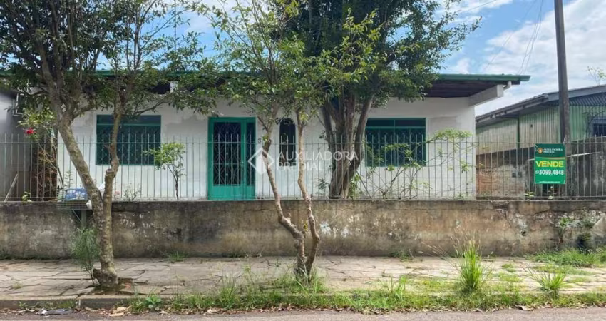 Casa com 2 quartos à venda na Maceió, 309, Scharlau, São Leopoldo