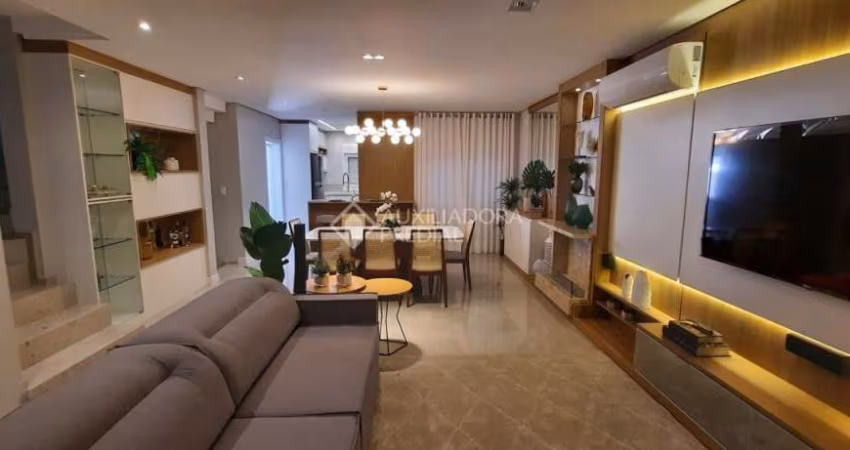 Casa com 3 quartos à venda na Rua Walter Lamb, 232, São José, São Leopoldo