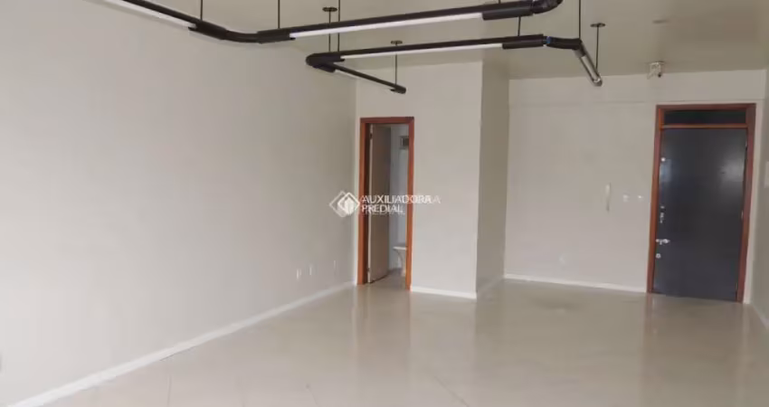 Sala comercial à venda na Avenida Benjamin Constant, 1444, São João, Porto Alegre