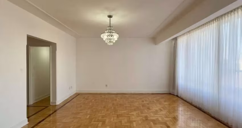 Apartamento com 3 quartos à venda na Rua Duque de Caxias, 1405, Centro Histórico, Porto Alegre