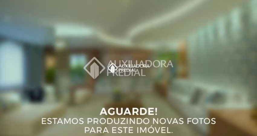 Terreno em condomínio fechado à venda na Avenida Protásio Alves, 4861, Petrópolis, Porto Alegre