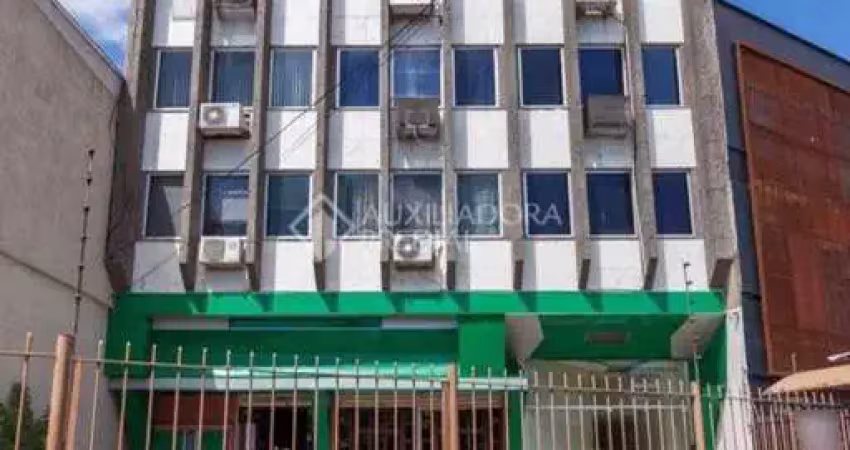 Sala comercial à venda na Avenida Cristóvão Colombo, 1023, Floresta, Porto Alegre