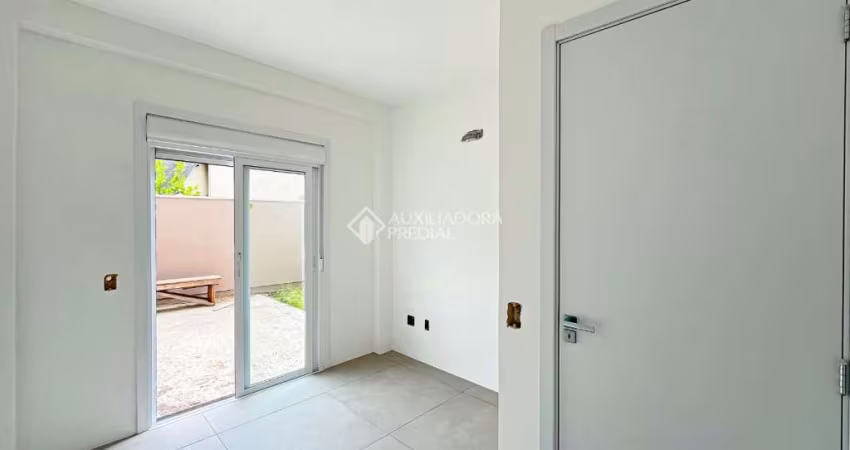 Apartamento com 2 quartos à venda na Rua Nunes, 146, Medianeira, Porto Alegre