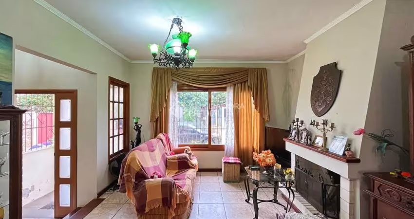Casa com 3 quartos à venda na Rua Kyve T Knijnik, 80, Espírito Santo, Porto Alegre