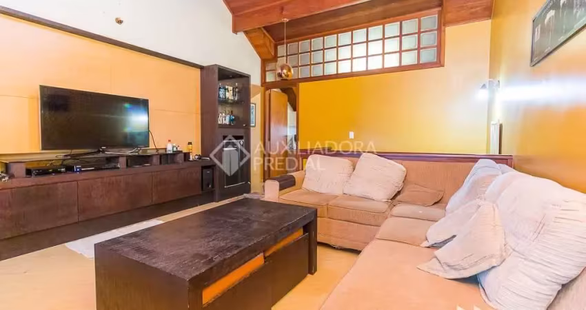 Casa com 3 quartos à venda na Rua Pasteur, 456, Ipanema, Porto Alegre