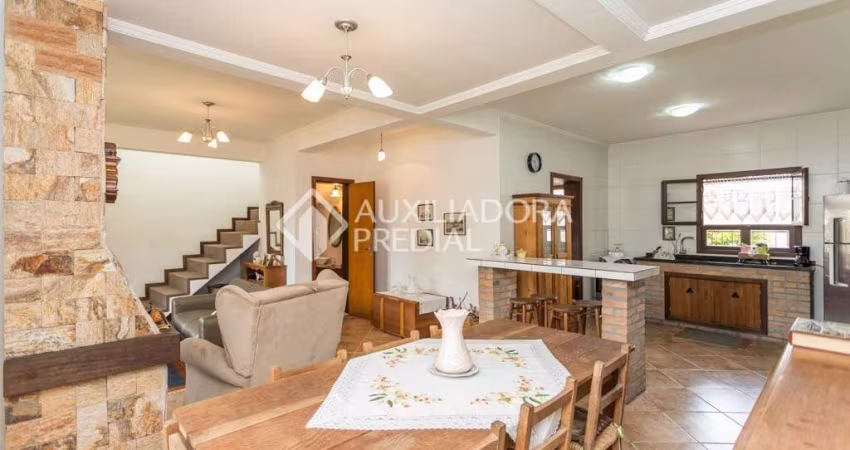 Casa em condomínio fechado com 3 quartos à venda na Avenida Tramandaí, 1152, Ipanema, Porto Alegre