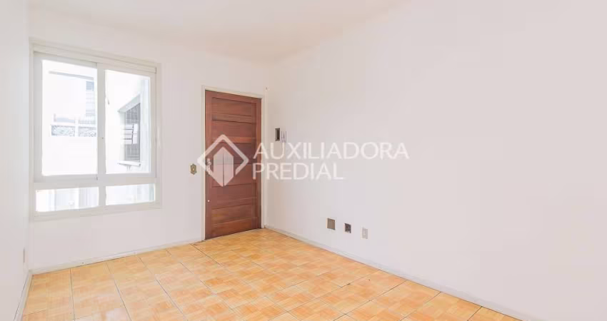 Apartamento com 2 quartos à venda na Rua Padre João Batista Reus, 3347, Camaquã, Porto Alegre