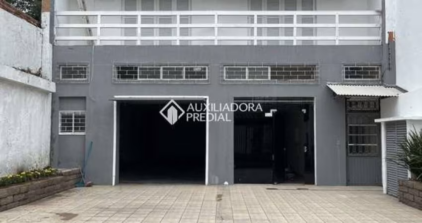 Prédio à venda na Avenida da Cavalhada, 4947, Cavalhada, Porto Alegre