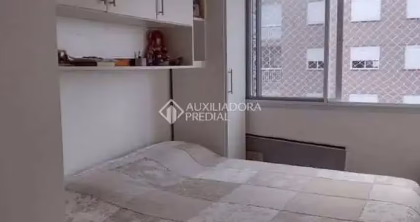 Apartamento com 2 quartos à venda na Avenida Arnaldo Bohrer, 175, Teresópolis, Porto Alegre